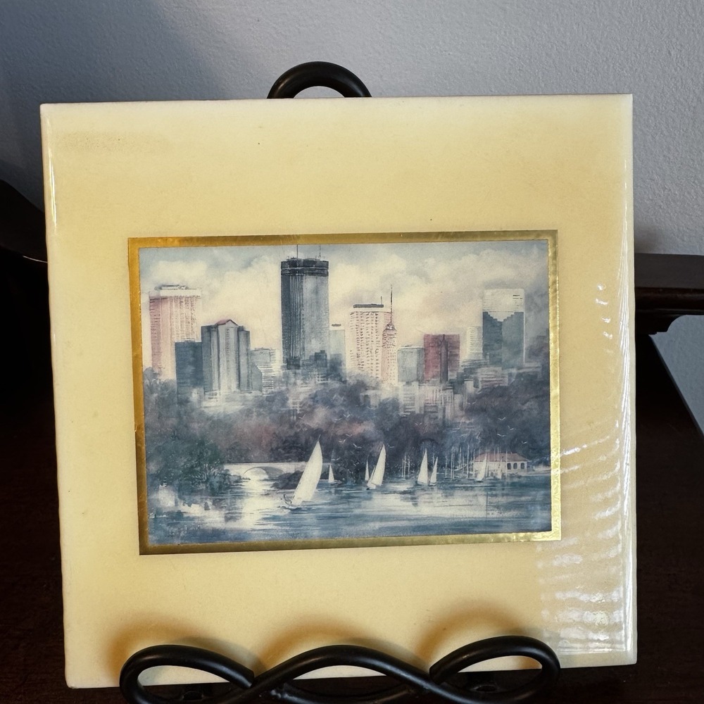 A.R.T Co. - Cityscape By Lou Roman "Summer in the City" - Ceramic Tile 7.75"